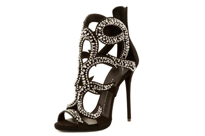 Giuseppe Zanotti محبوب الجميع