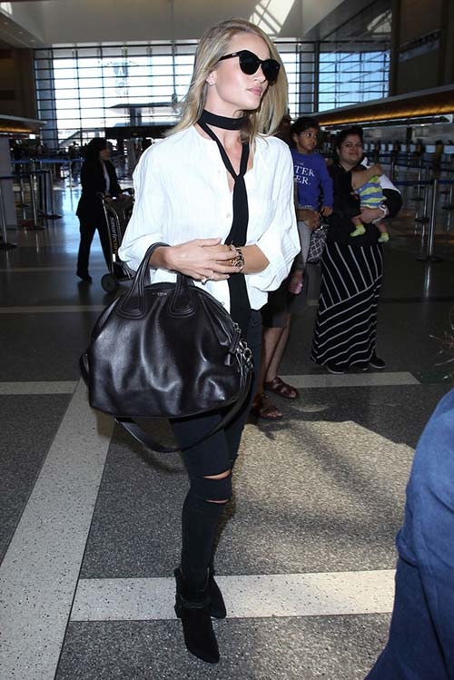 ما علاقة Rosie Huntington بـGivenchy؟