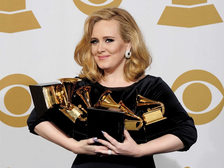 أغنية جديدة لـAdele
