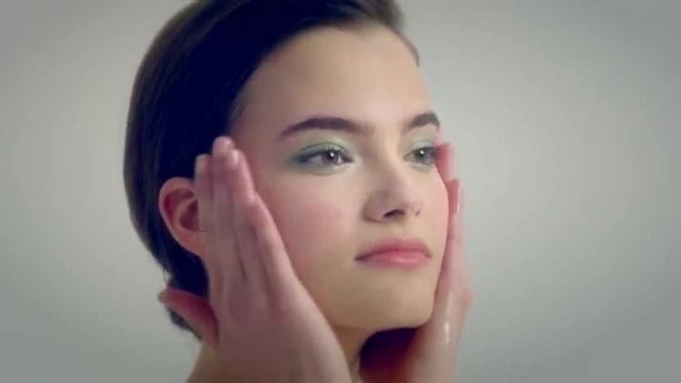 غسول الوجه من Shiseido