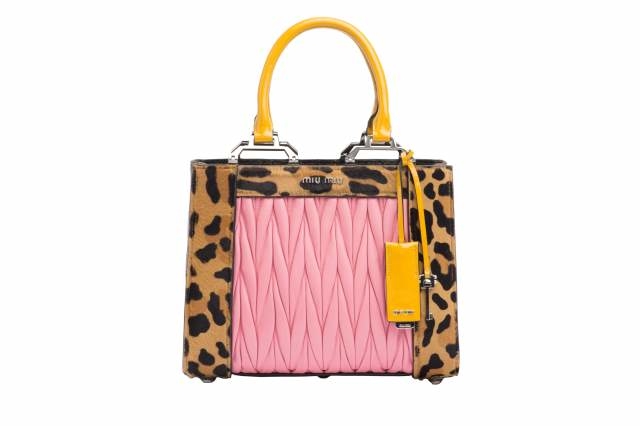 مجموعة حقائب حصرية من Miu Miu