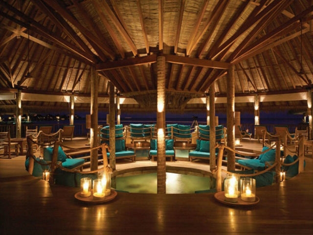 –  من جنان المالديف Gili Lankanfushi