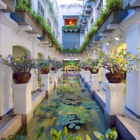 THE ORIENTAL SPA في BANGKOK