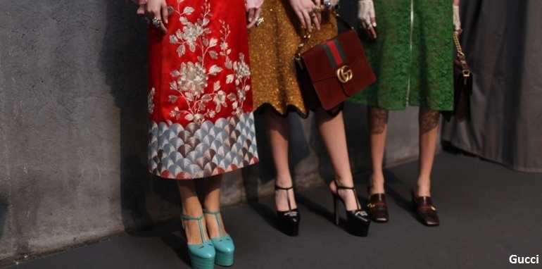 أحذية الكعب بتصاميم مبتكرة لصيف جذاب