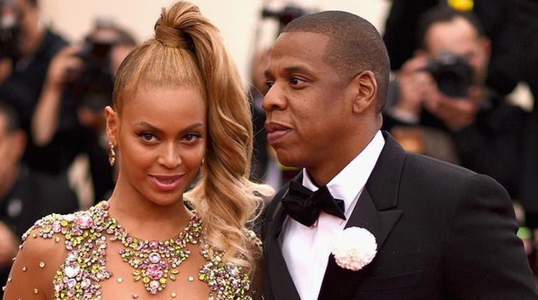 Jay Z يرّد على زوجته