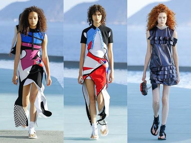 تسريحة الشعر الطبيعية تسرق أجواء عرض Louis Vuitton Cruise 2017