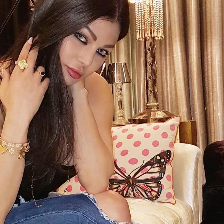 هيفا وهبي تتحول إلى نحلة كرتونية