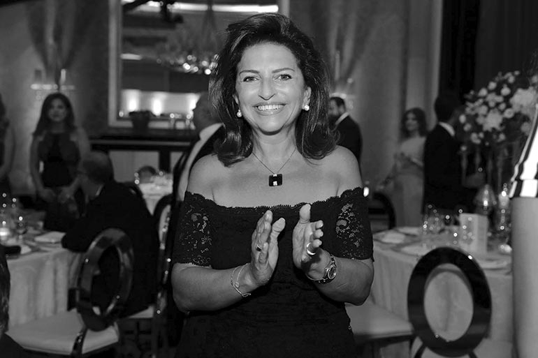 قصّة نجاح امرأة عربيّة مفعمة بالتضحية