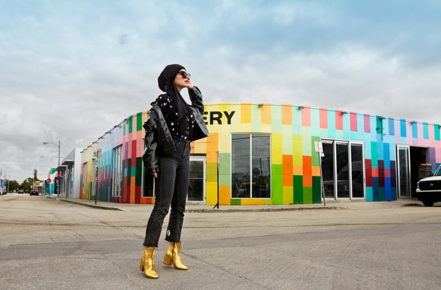 نور الخالدي ومتجر Level Shoes يصطحبانك إلى Miami