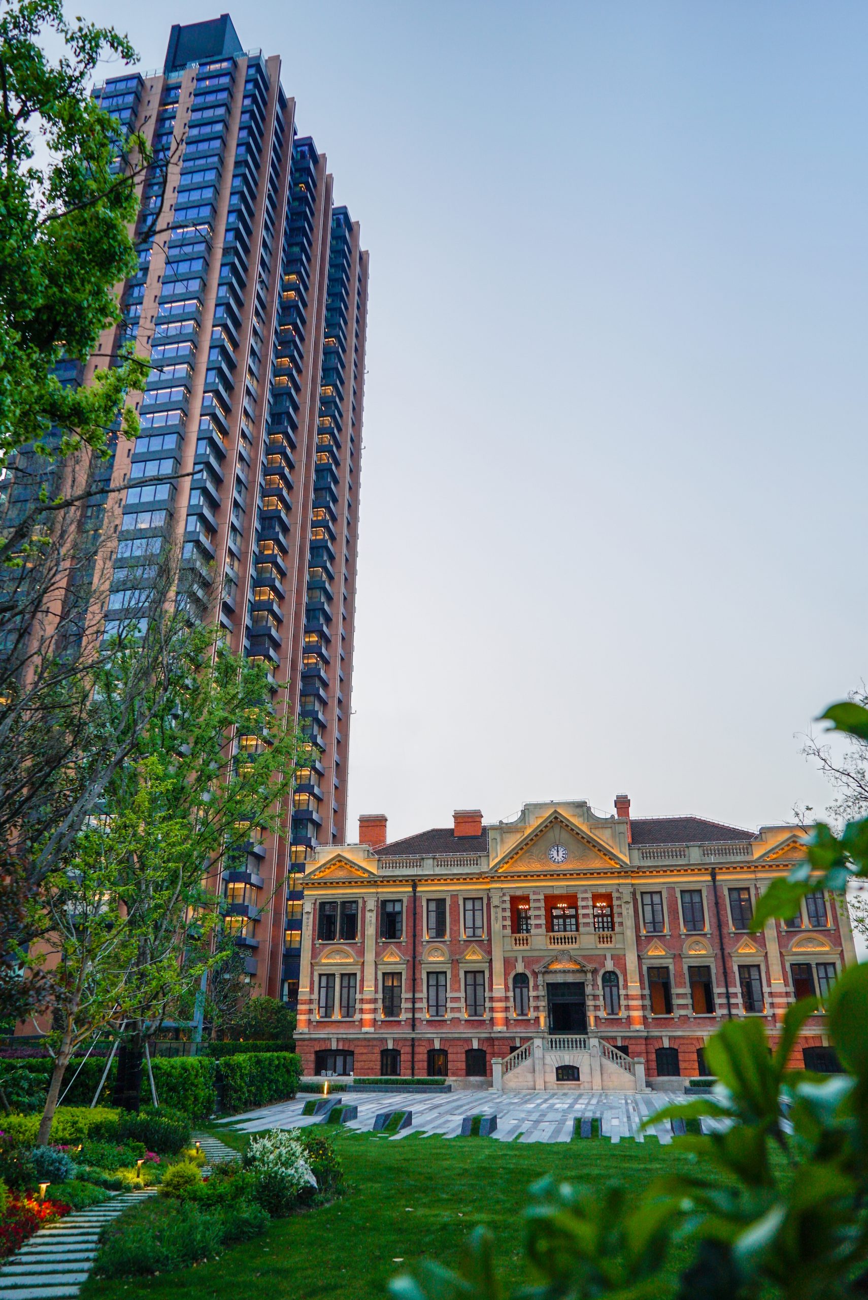 غوصي في مغامرة فاخرة في Shanghai
