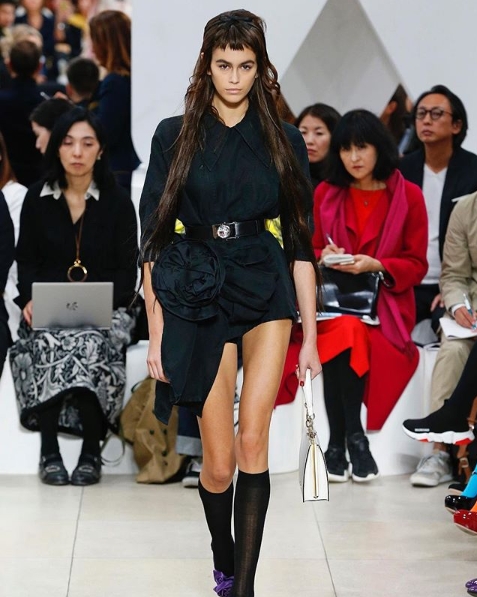 Miu Miu وStella McCartney تتوّجان سيّدة العصر