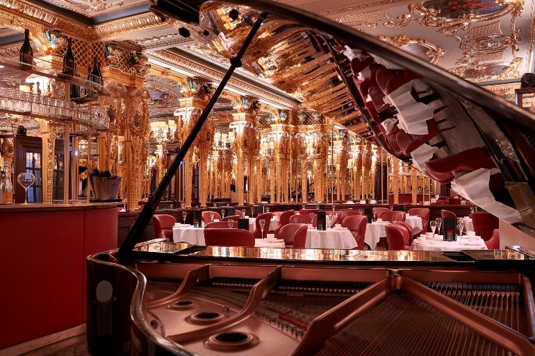 Café Royal Hotel لرحلة تبقى محفورة في ذاكرتك