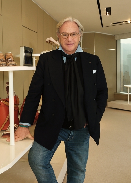 ما الذي جمع Alber Elbaz بـTod’s؟