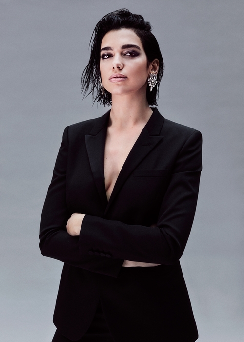 Dua Lipa الوجه الجديد لهذه العلامة الجماليّة