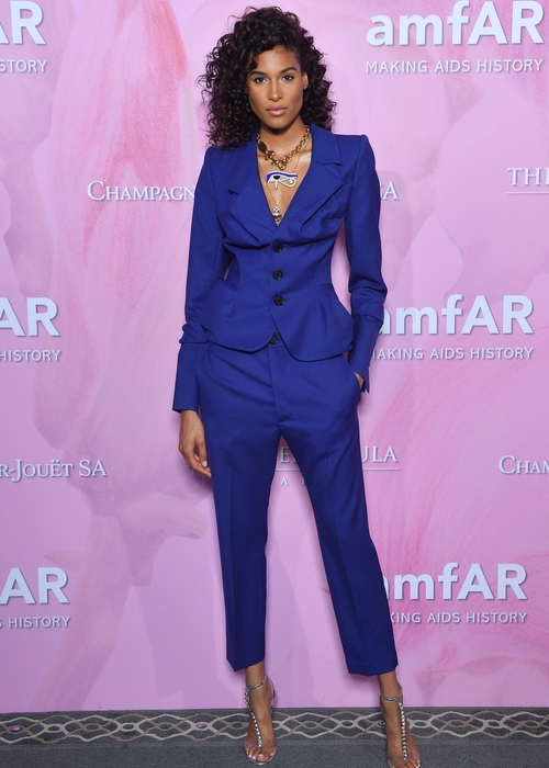 الإطلالات الأجمل من عشاء amfAR في باريس