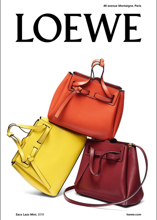 تابعي عرض Loewe مباشرةً من باريس