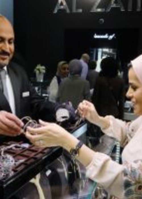 معرض الجواهر الأضخم يعود من جديد