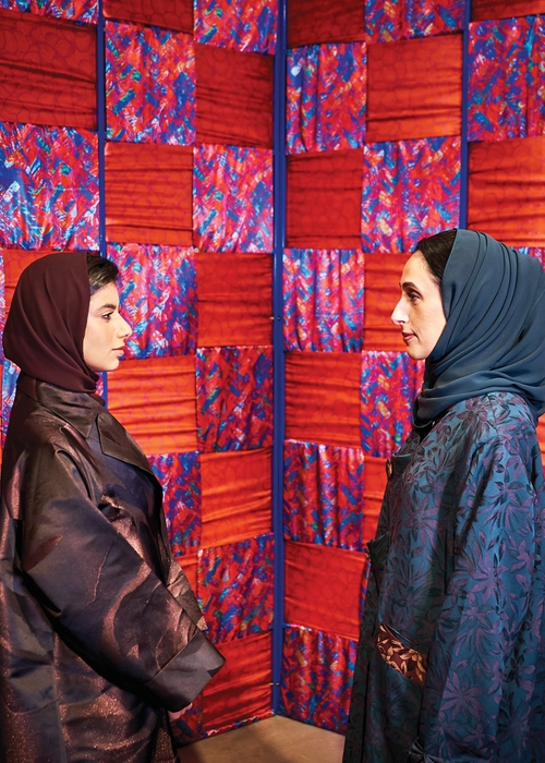 Fashcultivate  يكسر الحواجز بين الموضة وهذه المجالاتف