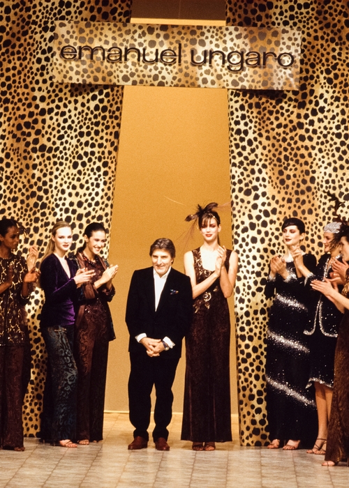 7 معلومات قد تجهلينها عن المصمّم الراحل Emanuel Ungaro