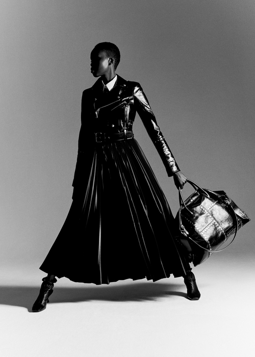 لهذه الأسباب تعدّ حقيبة Antigona من Givenchy استثماراً رائعاً