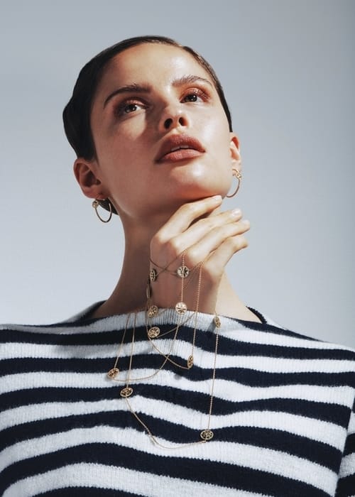 مجوهرات Dior المفعمة بالحياة هي كلّ ما نتمنّاه هذا الصيف