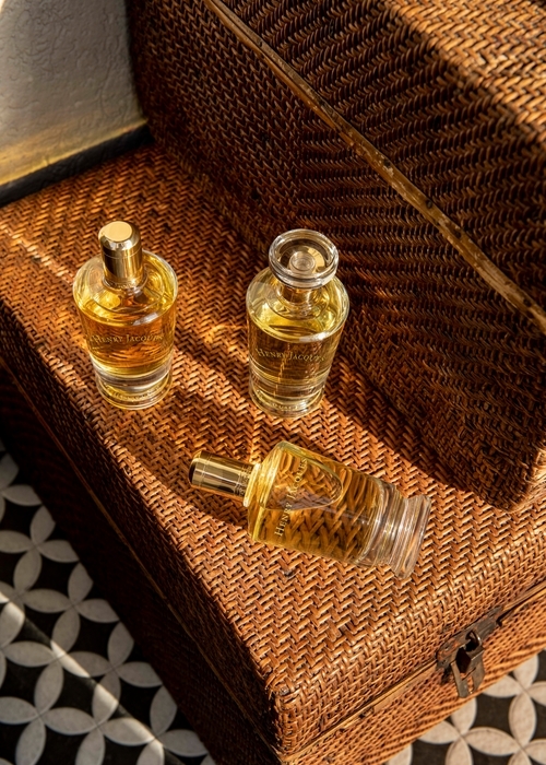 ثلاثة عطور جديدة  تقدمها دارعطور Henry Jacques