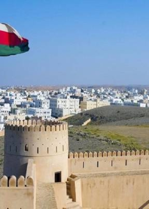 50 عاماً على النهضة العمّانيّة
