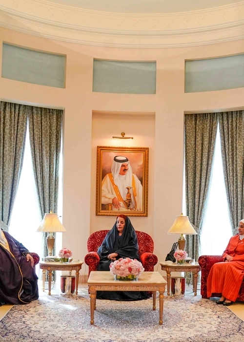 في يوم المرأة البحرينيّة تحيّة لإنجازاتها