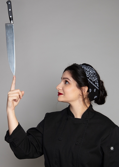 تارا خطّار: “يقضي كتاب الطبخ الخاص بي بترجمة أطباق جداّتنا الأصيلة في وصفات ملموسة!”