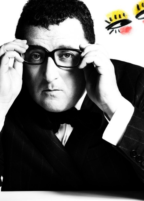 Alber Elbaz يعود إلى عالم الموضة… إليك التفاصيل