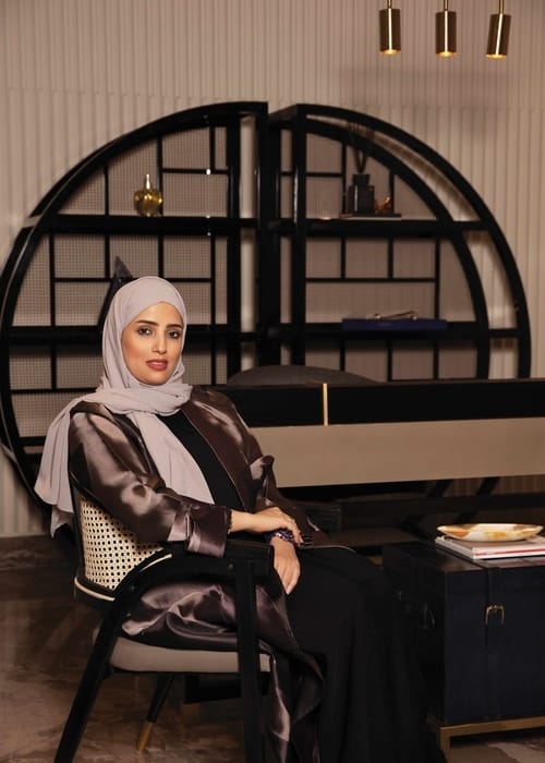 At Home مع Khulood Al Nakhi
