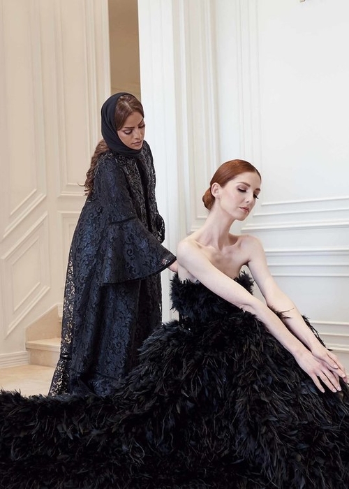 مصمّمة عربيّة تنال جائزة International Fashion Designer… من هي؟
