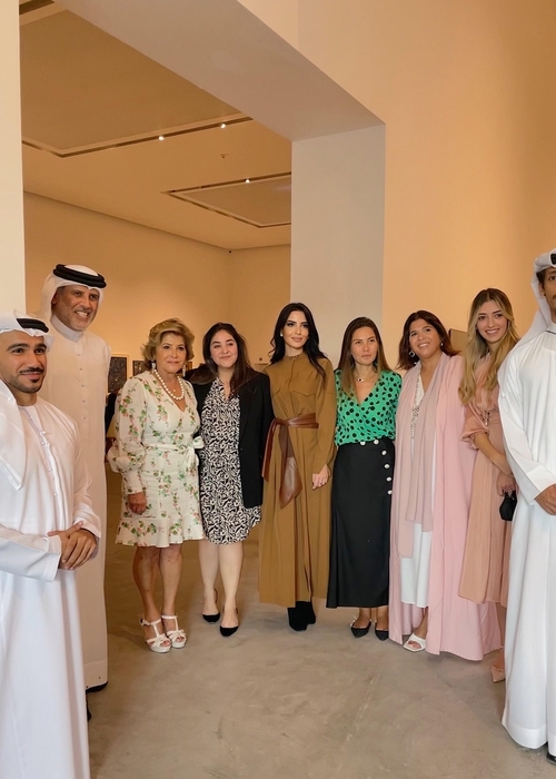 العطورات والفن يجتمعان في جائزة ماري كليرالعربية للعطورات لعام 2021