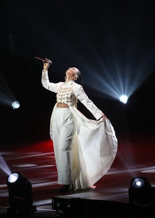 كلّ ما عليك معرفته عن إطلالات Alicia Keys في العلا