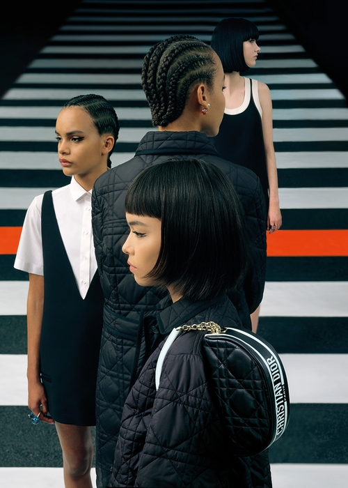 6 أسباب خلف عشقنا لحملة Dior لمجموعة ربيع وصيف 2022