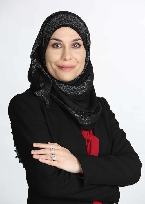 Dr. Ghada Dushaq: تمسّكي بأهدافك وأحلامك ولا تخافي أن تكوني مختلفة