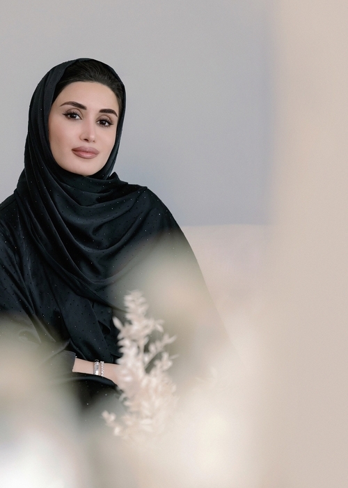 تعاون يجمع شيسيدو ومصمّمة الأزياء الإماراتية ياسمين الملا خلال رمضان