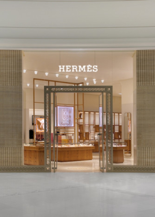 في قطر – Hermès تفتتح متجرها الأكبر في العالم