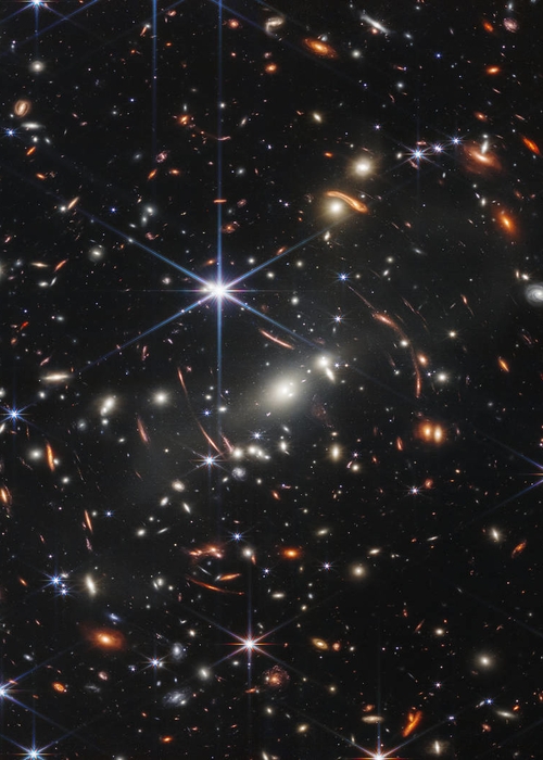 Nasa تكشف عن أعمق وأوضح صورة للكون في التاريخ!
