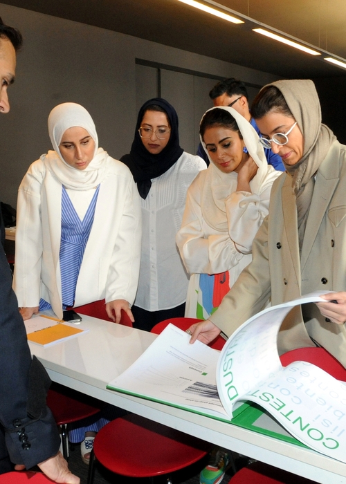وزيرة الثقافة تعلن عن افتتاح معهد الموضة الدوليّ الأوّل في الإمارات