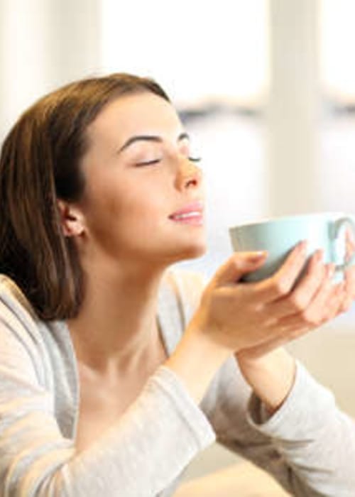 فوائد القرنفل على الريق متعددة