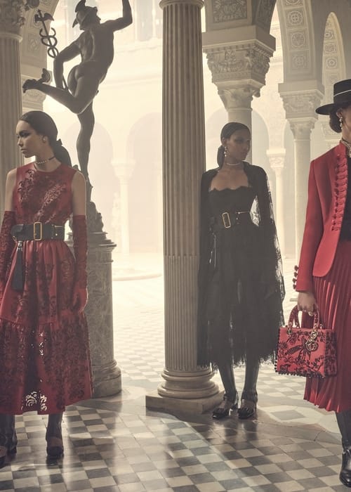 مجموعة Dior Cruise تعيد مجد مدينة إشبيلية