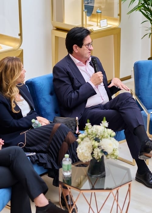 حلقة نقاش من Damas تعرض مستقبل الألماس المطور في المختبر