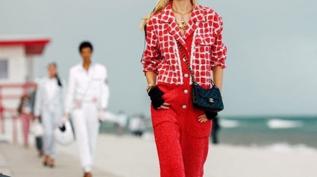 Chanel تستذكر مجموعة Chanel Cruise لعام 2022-2023 بفيديو تقديرًا لذكرى موناكو