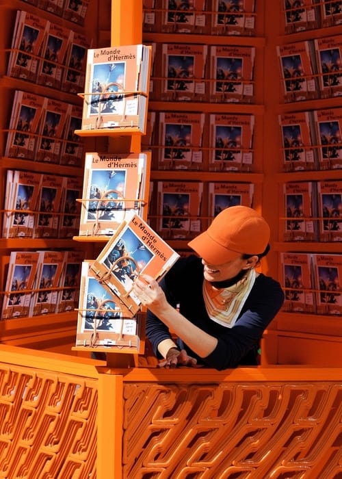 Hermès تطلق مجلة Le Monde d’Hermès في الـ Kiosk الخاص بها في دبي