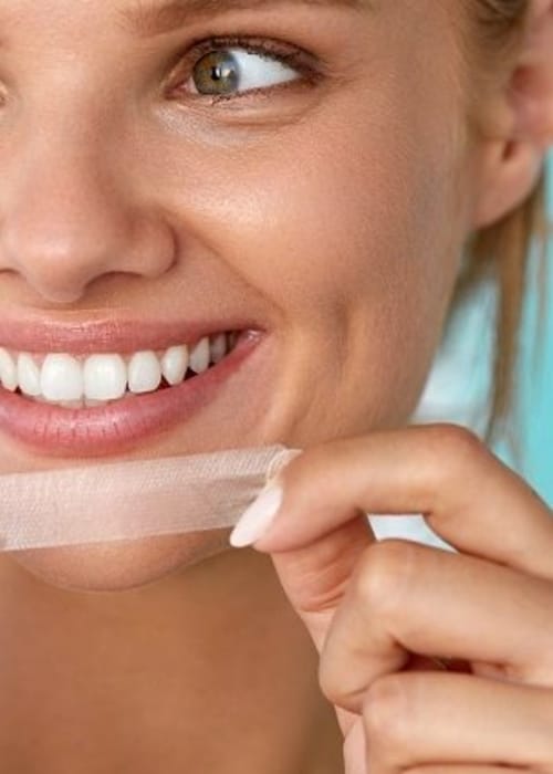 طرق تبييض الأسنان في يوم واحد