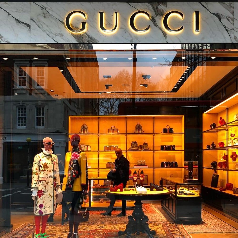 Gucci تسحب قبعاتها من متاجرها والسبب؟