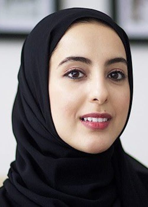 تعديلات جديدة وإماراتيّات بمناصب وزاريّة… تعرّفي إليهنّ