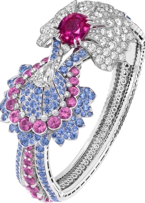 Van Cleef & Arples تستعرض ابتكاراتها في معرض الدوحة للمجوهرات