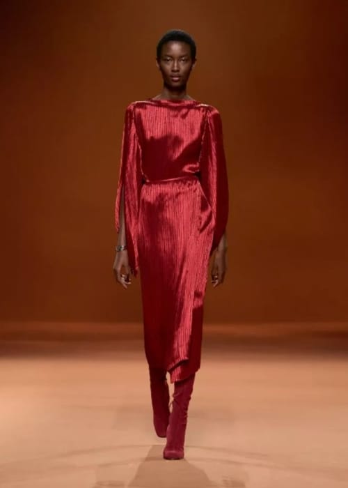 Monochrome عنوان مجموعة Hermès لخريف 2023